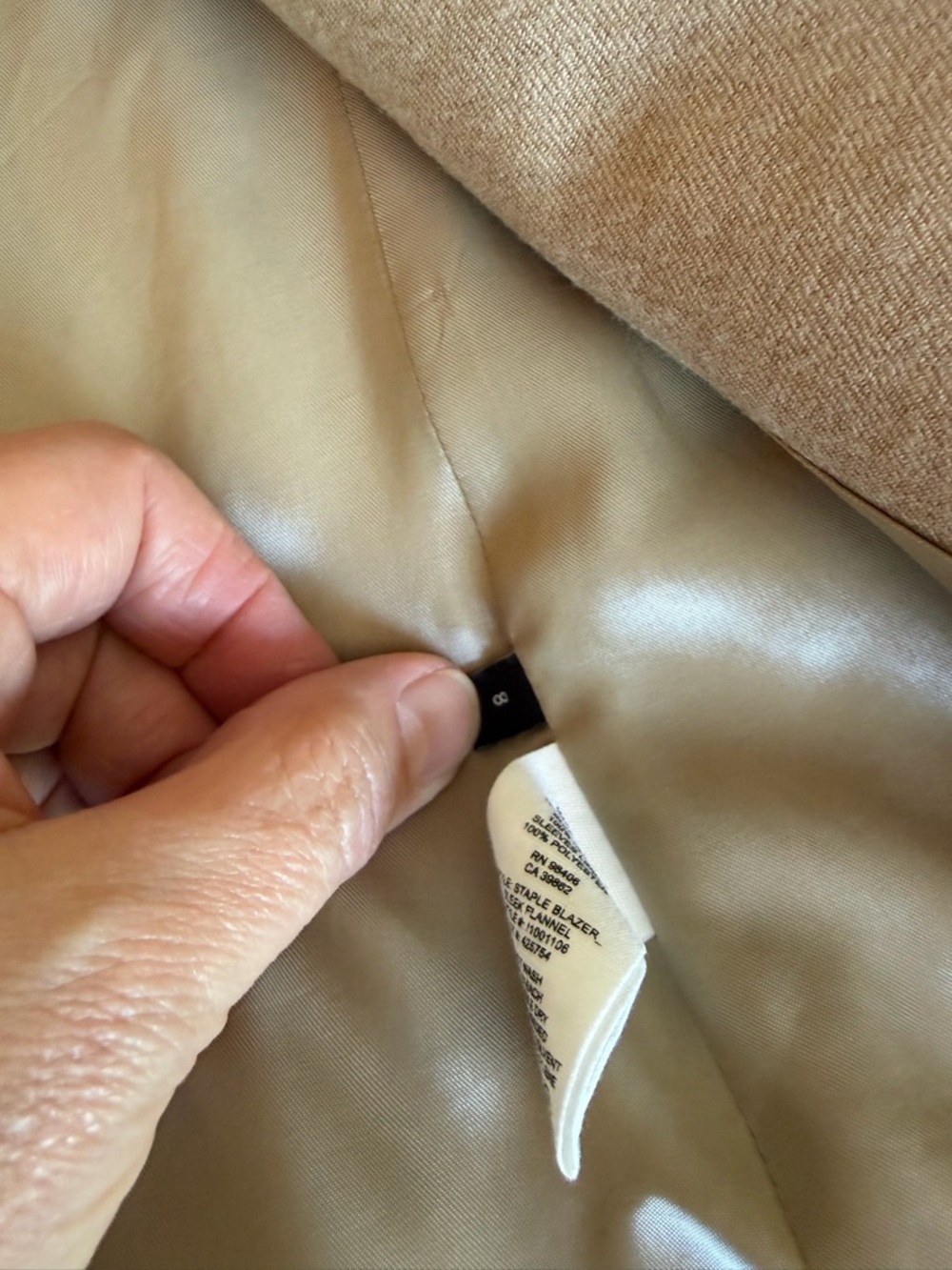 Theory Beige Single-Button Wool-Blend Blazer - Picture 6 of 12